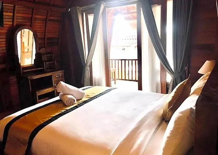 Couette-café Sentulan Garden Sompang
